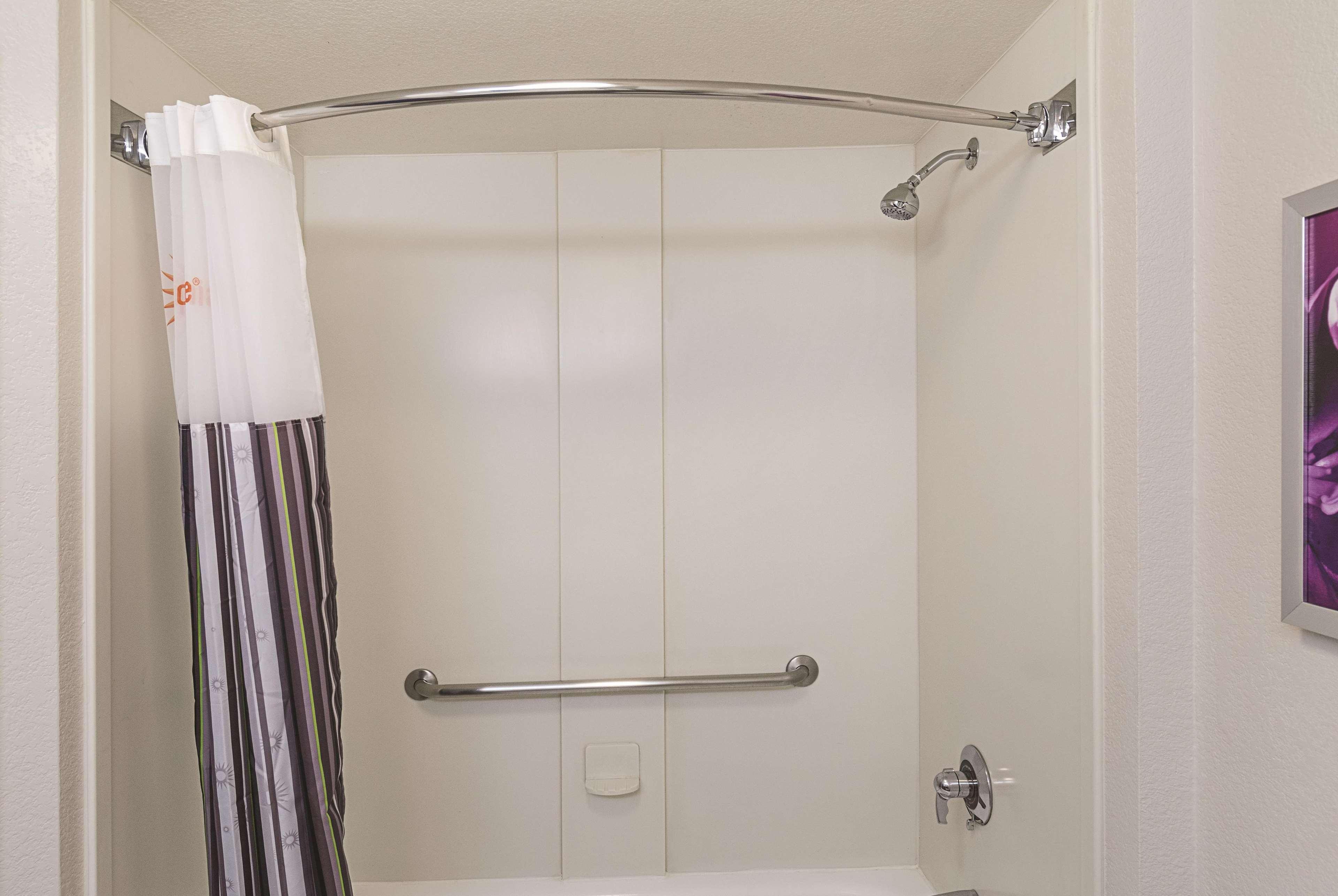 La Quinta By Wyndham Raleigh Durham Intl Ap 3*