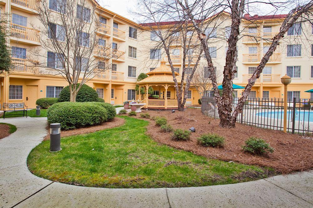 La Quinta By Wyndham Raleigh Durham Intl Ap Hotel