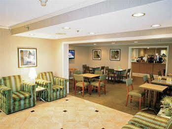 La Quinta By Wyndham Raleigh Durham Intl Ap 3*