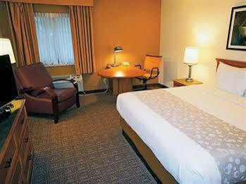 Hotel La Quinta By Wyndham Raleigh Durham Intl Ap